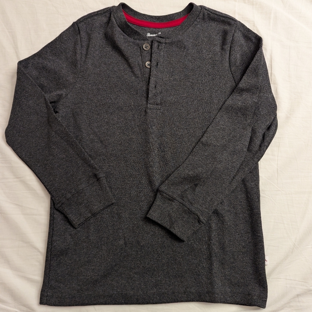 Brand new, never worn Tommy Bahama long sleeve 3 button henley, boys size 7/8.
